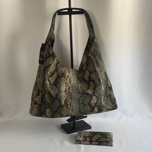 Latico leather Snake Print Shoulder Bag with matching Wallet NWT